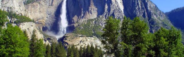 U.S. to Charge International Tourists $100 to Visit National Parks