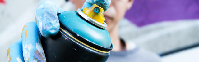4 Potential Spray Paint Health Risks & What To Do If You Experience Them