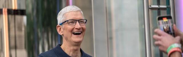 Apple says it will spend $500 billion in US over next four years as it faces down Trump tariffs