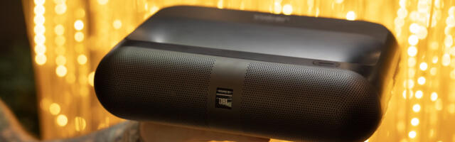 The new Yaber K300s projector fits your space and blows your mind