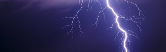 Tornadoes, Giant Hail, and Damaging Winds Set to Rip Through the Upper Midwest Today