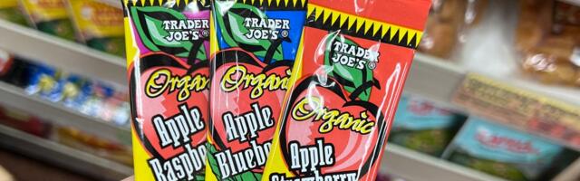 I'm a dietitian who used to work at Trader Joe's. Here are 10 of my favorite things to buy there.