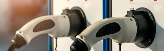 Centre Unveils Guidelines For Setting Up 72K+ Charging Stations Under PM E-DRIVE