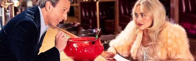 Sabrina Carpenter rates Seth Meyers in Christmas-themed edition of Day Drinking