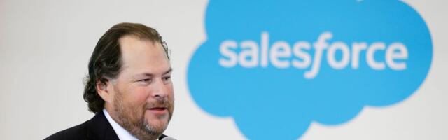 Marc Benioff says AI won't replace sales — and that Salesforce is still hiring thousands of salespeople