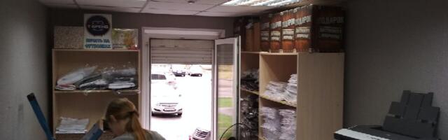 Маркетплейсы убили мои продажи — а теперь я зарабатываю 1,7 млн, печатая на их товаре