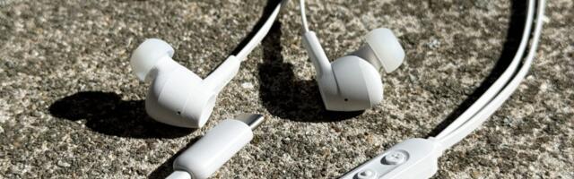 EarPods Are Not the Solution to Making Wireless Earbuds Better