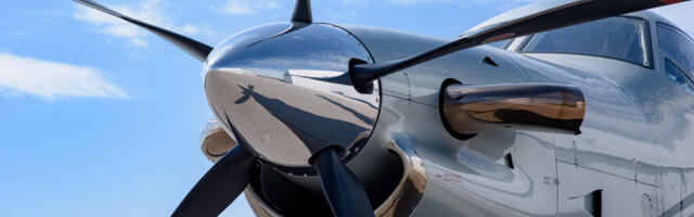 Why Single-Engine Propeller Planes Have Slightly Angled Engines