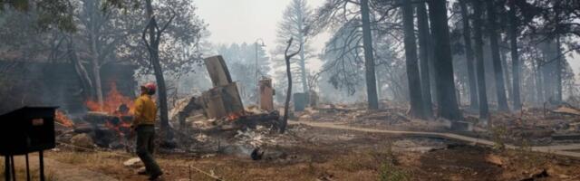Grand Canyon Covered in Smoke, Wildfire Destroys Historic Lodge