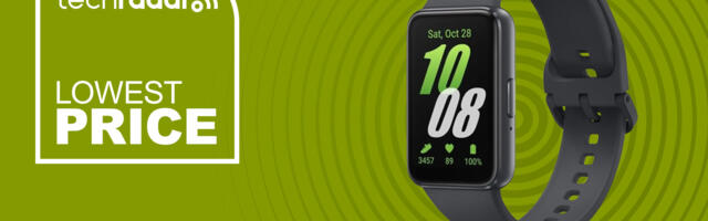 Snap up this bargain Samsung fitness tracker for under £40 at Amazon