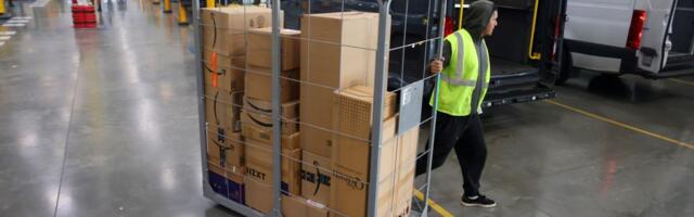 Take a look behind the scenes of Cyber Monday at a Bay Area Amazon warehouse