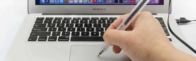 Turn your MacBook trackpad into a drawing tablet with the SonarPen stylus