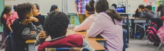 Amazon makes AWS EdStart accelerator available to Canadians, picks Springbay Studio as first participant