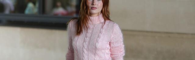Actor Ellie Bamber needed to become Kate Moss on-screen. Her trainer helped her do it without starvation.