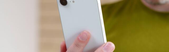Apple iPhone 16e sells like hot cakes, early data shows