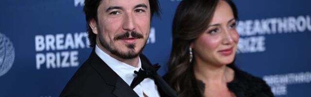 Robinhood CEO says the majority of the company's new code is written by AI, with 'close to 100%' adoption from engineers
