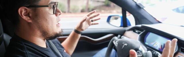 Insurer Lemonade pitches Tesla drivers cheaper rates for ‘Full Self-Driving’ Use