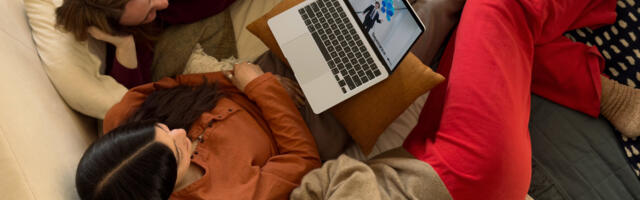 The latest Apple MacBook Air drops back to its record-low price ($200 off)