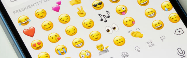 5 Popular Emojis You May Be Using Wrong
