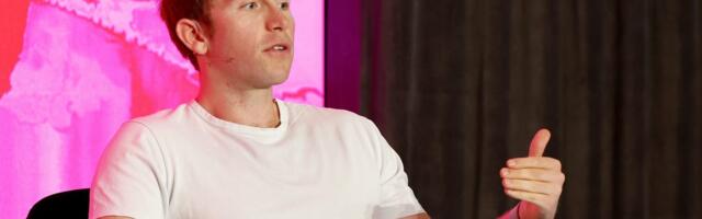 A 29-year-old VC founder cold-emailed Marc Benioff 53 times to get his attention. It worked.