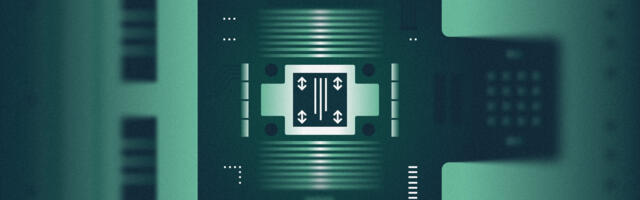 Плата с «повернутым сокетом» и серверы с жидкостным охлаждением: что подарил рынок под Новый год