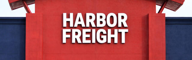 Daytona's 3-Ton Floor Jack Is $80 Off At Harbor Freight Right Now - But There's A Catch