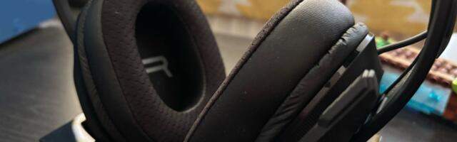 Want premium PS5 accessories for less? These Nacon controllers, as well as my favorite wireless gaming headset, are $50 off or better at PS Direct and Amazon