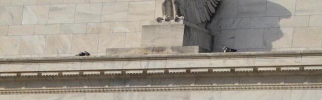 Bitcoin faces near-term pressure as liquidity tightens, Hilbert Group CIO says