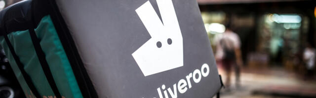 Deliveroo ‘pauses’ hiring for certain roles amid tech downturn