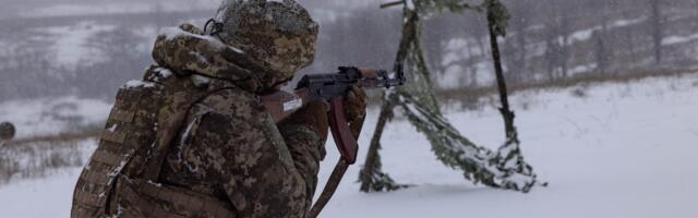 Ukrainian infiltration missions get a lot harder when winter strips away their cover, special operator says