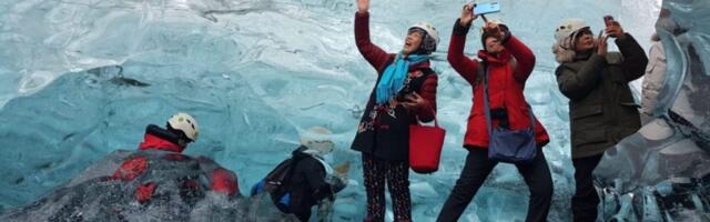 Iceland’s Glaciers Are Shrinking: What's the Risk to Tourism?