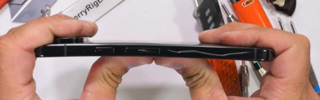 Google Pixel 9 Pro XL survives bending from both sides in durability test