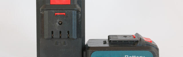 Here's Why You Shouldn't Try To Revive A Power Tool Battery That Won't Hold A Charge