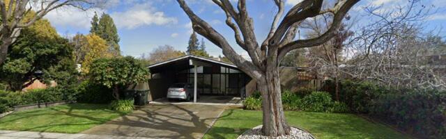 Detached house sells in Palo Alto for $3.5 million