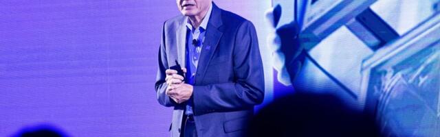 Intel CEO meets with Trump, who hails gain in US chipmaker stake