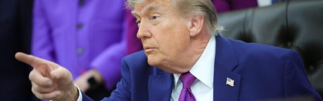 Trump's student-loan repayment overhaul limits borrowing for nurses. There's a new bipartisan push to change that.