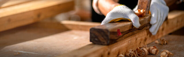 10 Small Woodworking Projects That Are Great For Beginners