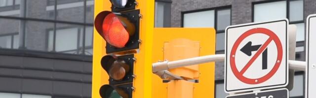 Those White Traffic Lights You May See On Some Roads Aren't Meant For You