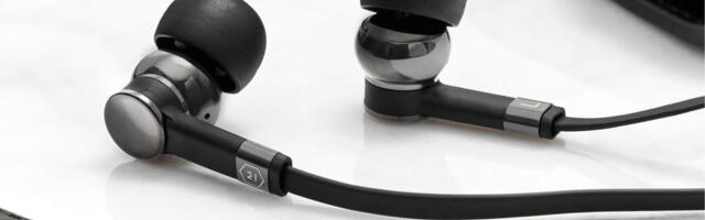 Master & Dynamic revived a pair of wired earphones