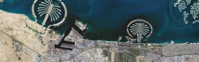 10 landmarks you can see from space