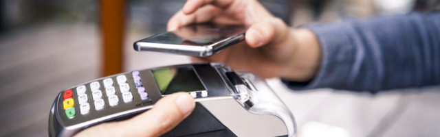 Tipping Made Easy, How Fintech is Transforming How Workers Receive Gratuity in the Digital Age