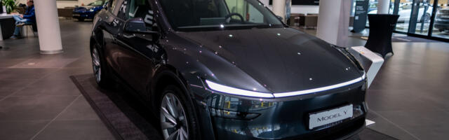 3 Luxury SUVs You Should Avoid When Shopping For A Used Car