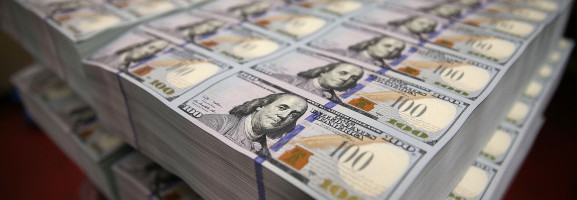 Robinhood raises $1B after trading halts to keep its platform running