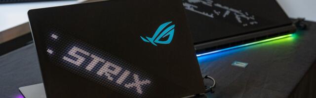 The ROG Strix Scar 16 and 18 come with a lid that lights up and more RGB