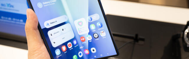 4 Common Foldable Phone Problems Owners Complain About