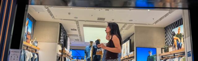 Jeans brand Levi's is up 8% on strong earnings — despite a profit hit from tariffs