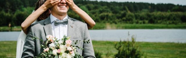 I've been a wedding photographer for over 12 years. Here are 10 of the best ideas I've seen at weddings.