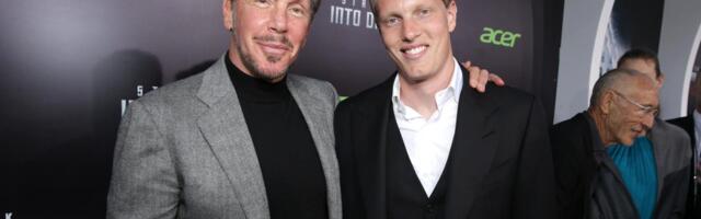 Paramount just told employees what their year-end bonuses are — and changed how they are calculated