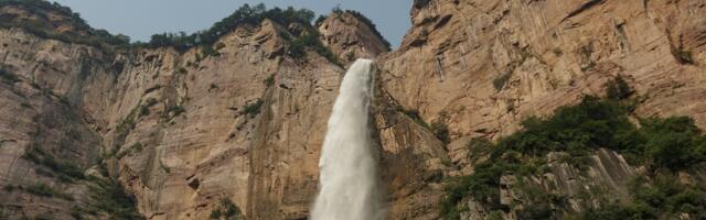 Bay Area Construction Plunge: Housing Crisis Worsens