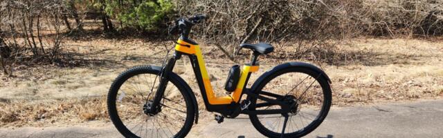 Urtopia Carbon Fusion GT: a smart e-Bike with dual power and style